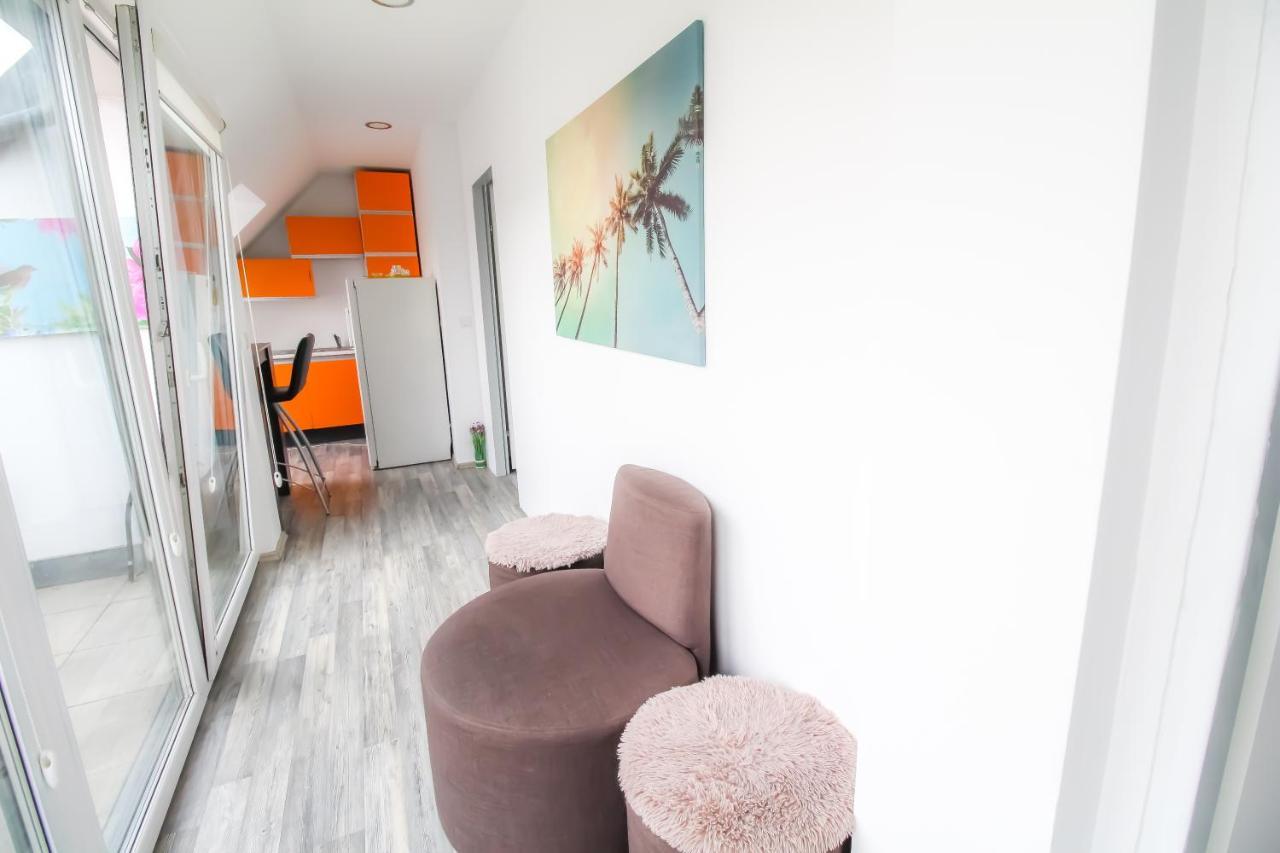 Apartament Private Triple Bedroom In Shared Dw171-4 *